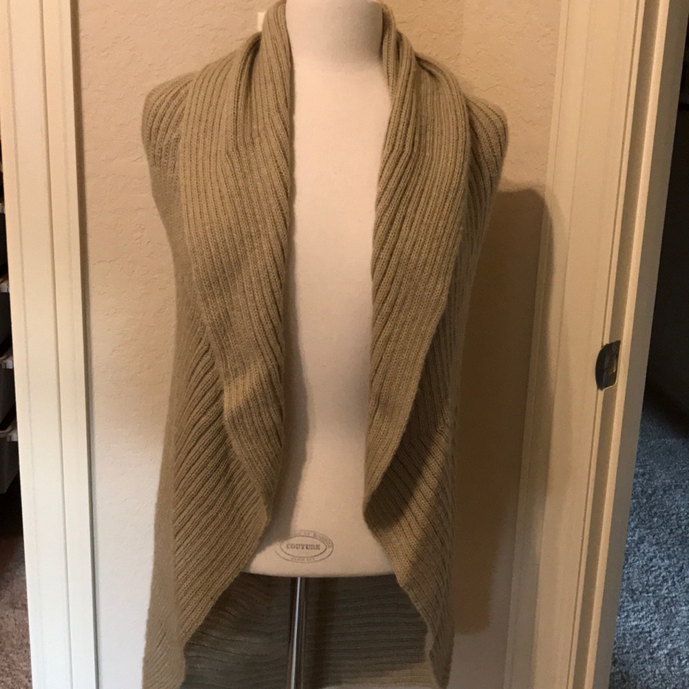 Lael Alpaca sweater vest